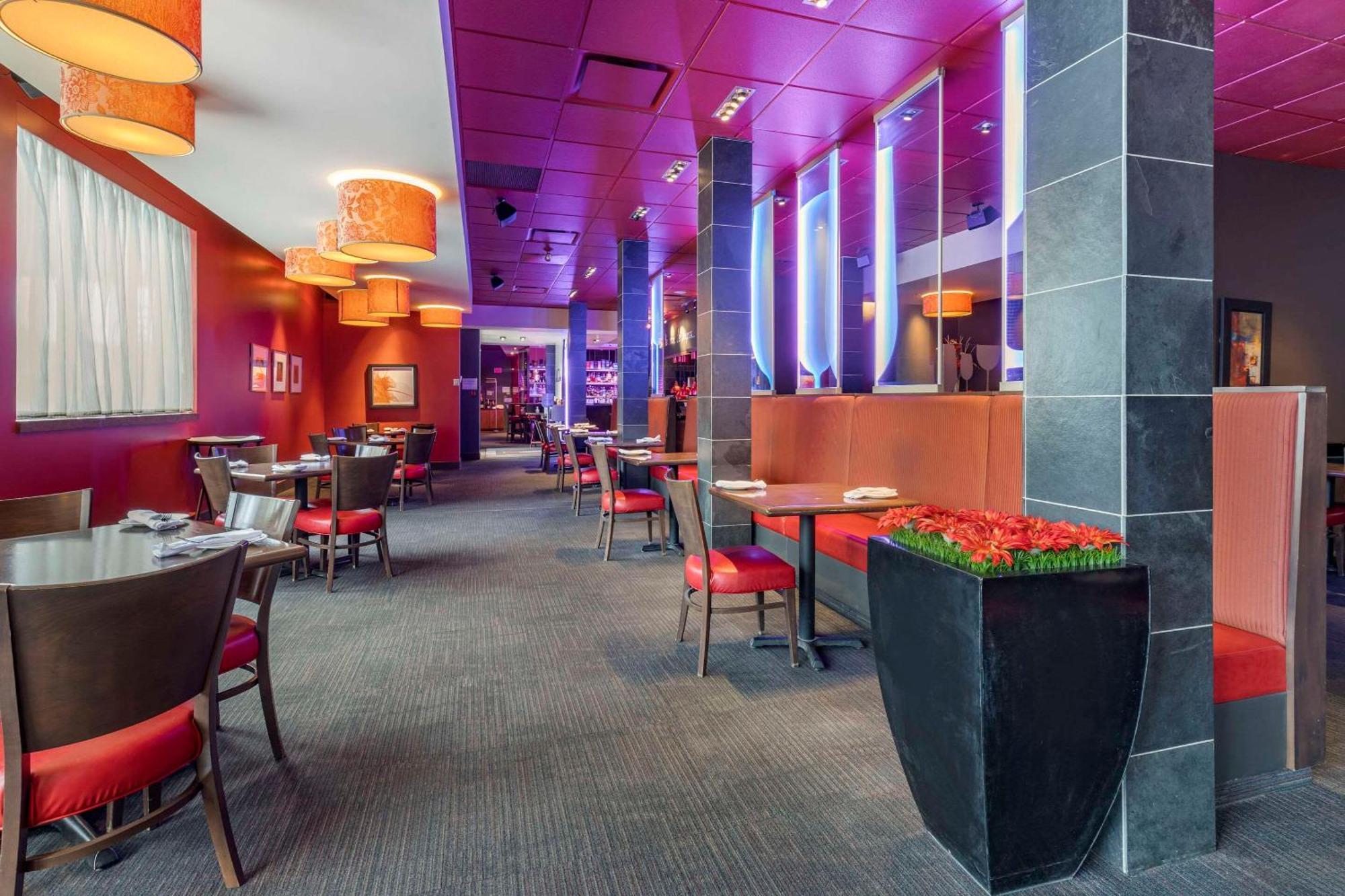 Le Noranda Hotel&Spa, Ascend Hotel Collection Rouyn-Noranda Esterno foto