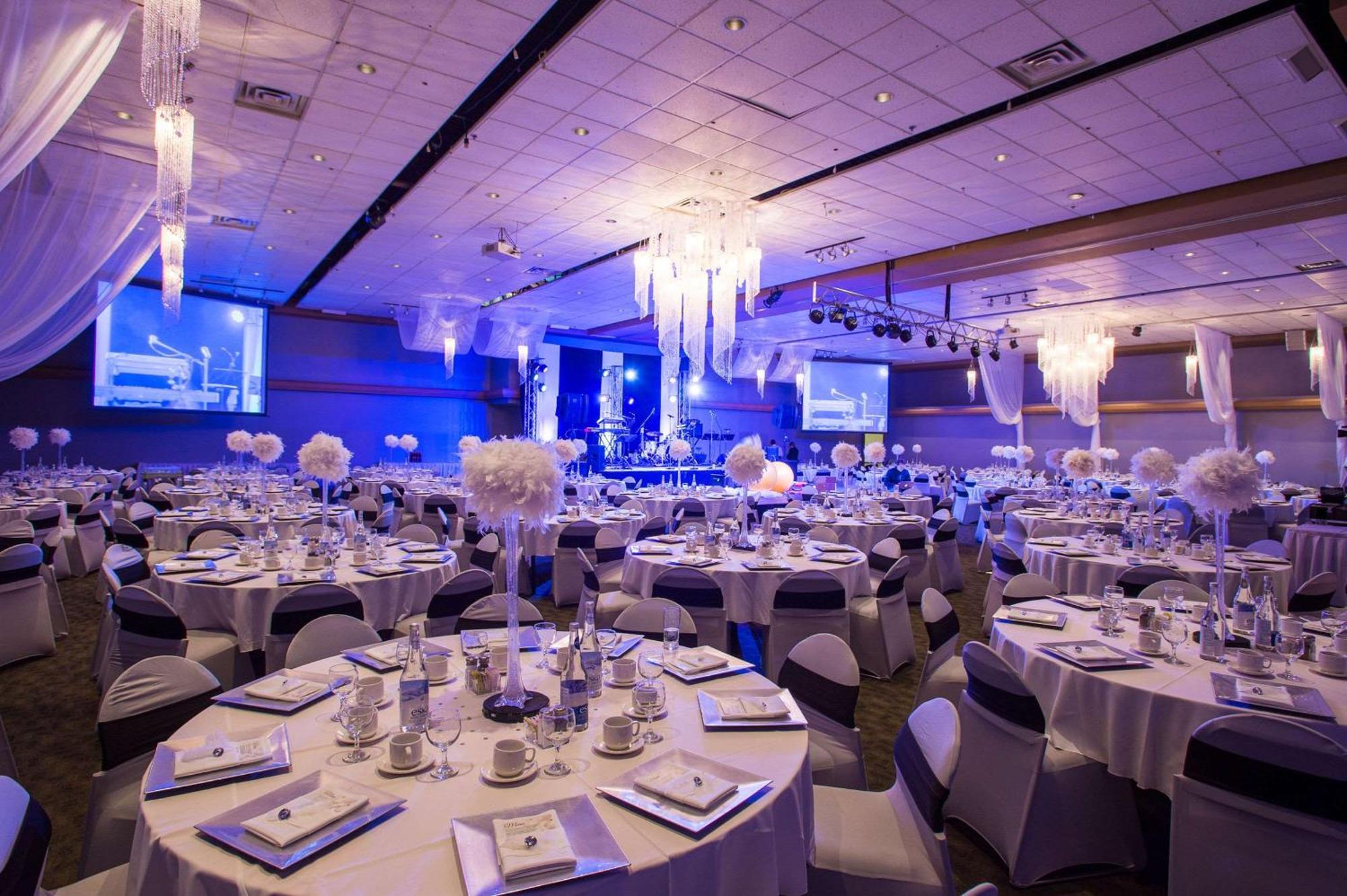 Le Noranda Hotel&Spa, Ascend Hotel Collection Rouyn-Noranda Esterno foto