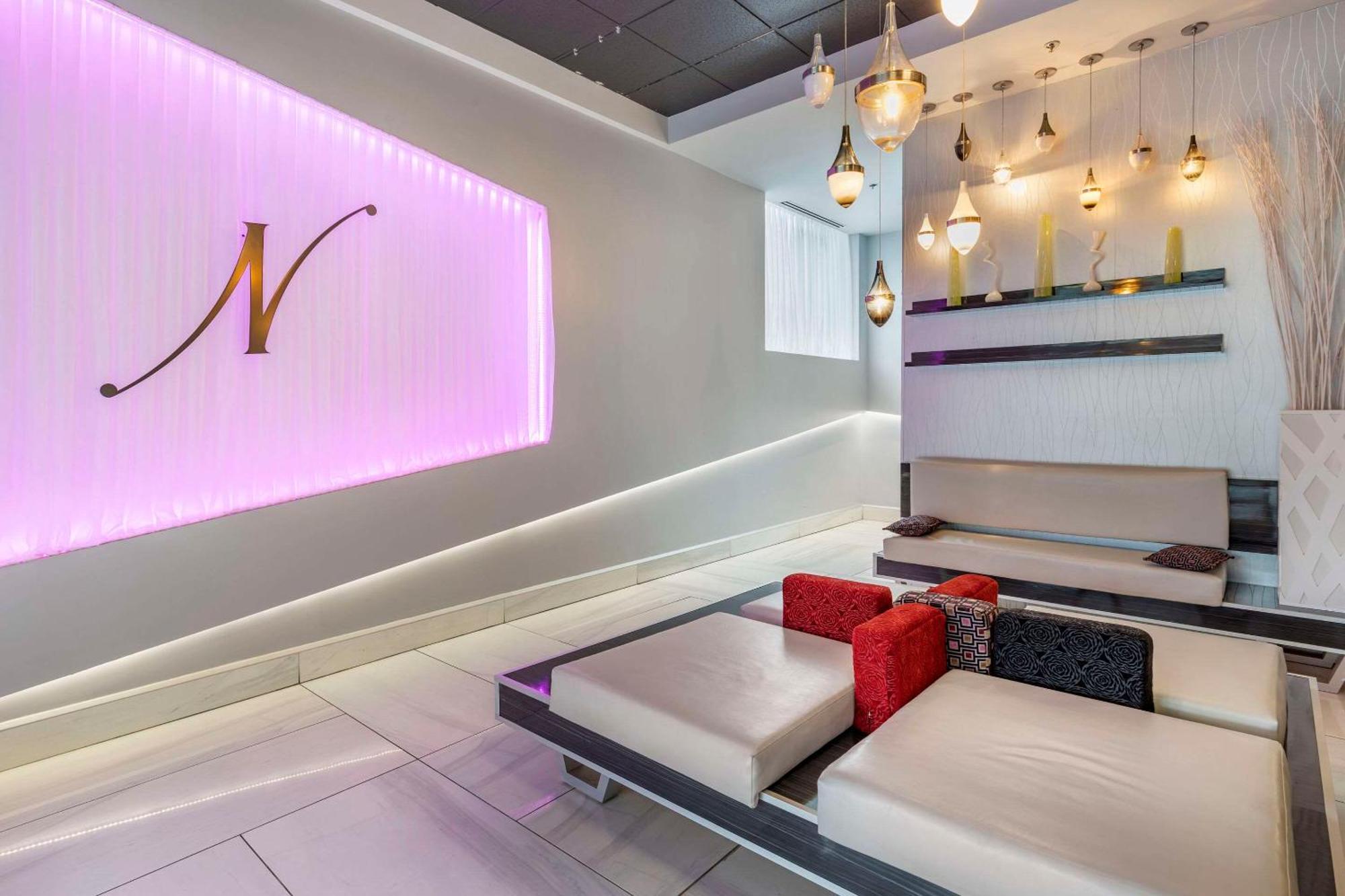 Le Noranda Hotel&Spa, Ascend Hotel Collection Rouyn-Noranda Esterno foto