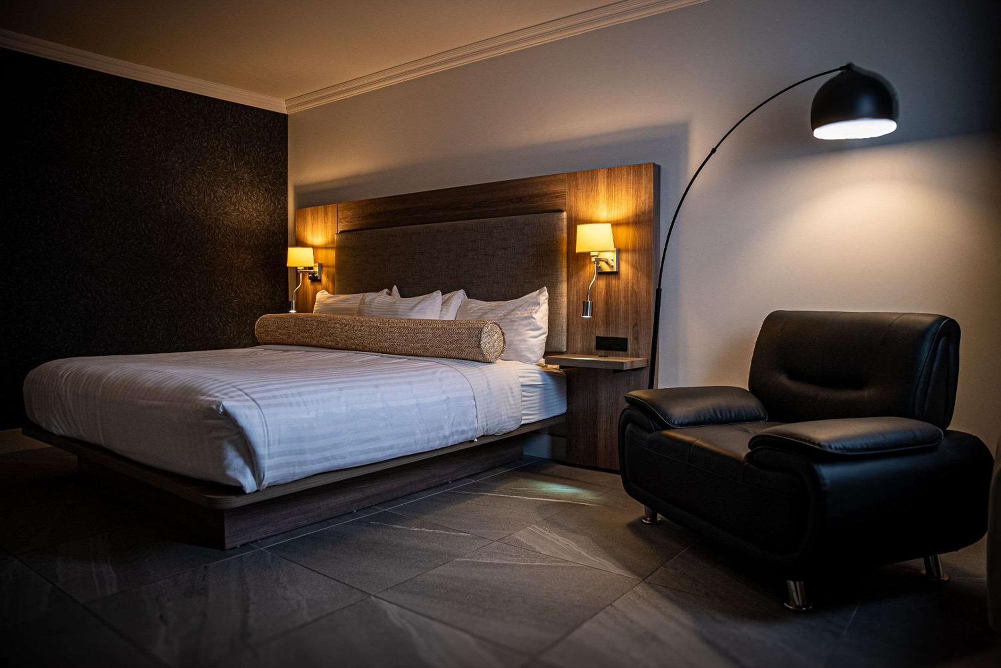 Le Noranda Hotel&Spa, Ascend Hotel Collection Rouyn-Noranda Esterno foto
