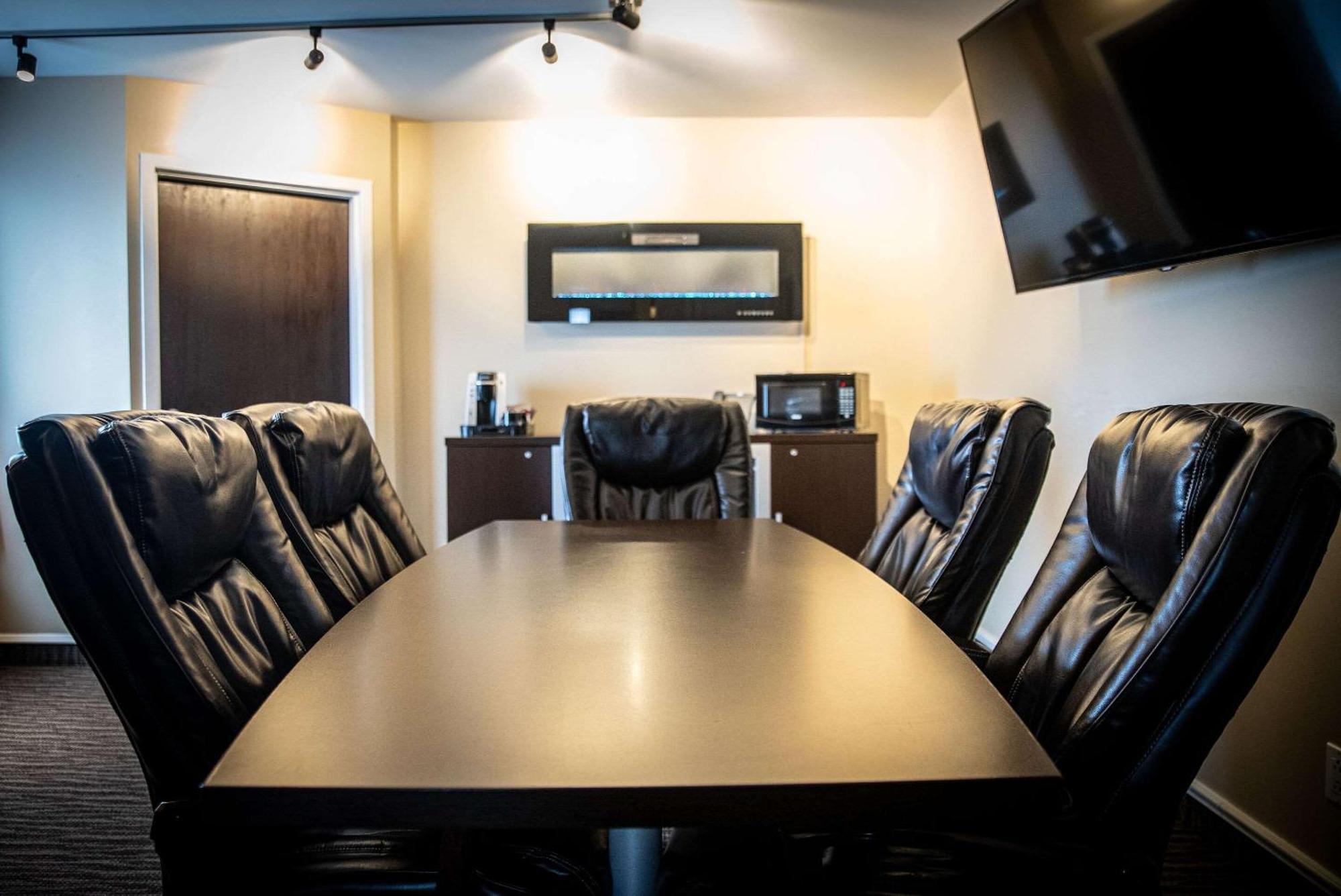 Le Noranda Hotel&Spa, Ascend Hotel Collection Rouyn-Noranda Esterno foto