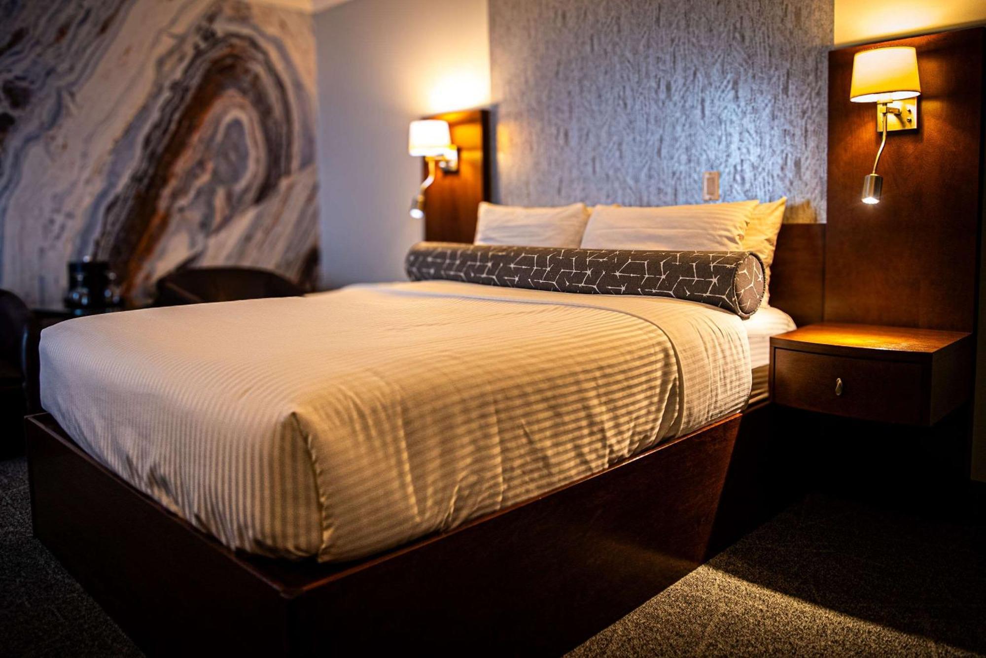 Le Noranda Hotel&Spa, Ascend Hotel Collection Rouyn-Noranda Esterno foto